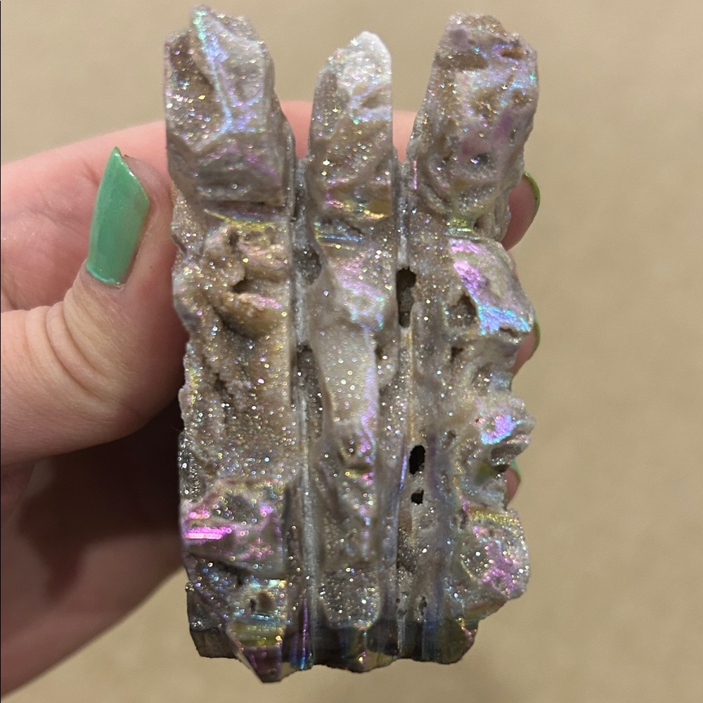 Sphalerite sparkly dragon head crystal - Picture 5 of 6